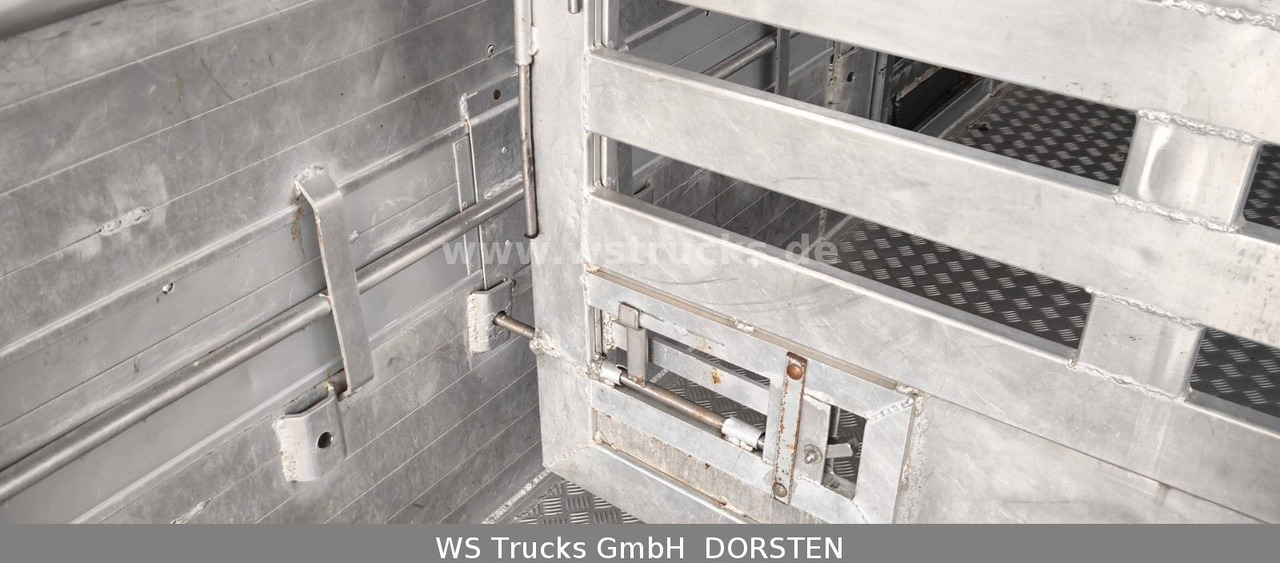 Camion chevaux Mercedes-Benz Atego 1223  1 Stock Hohe Gitter  Viehtransporter: photos 9