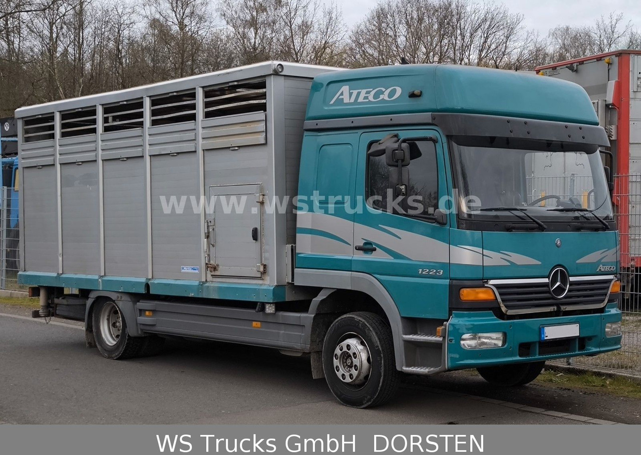 Camion chevaux Mercedes-Benz Atego 1223  1 Stock Hohe Gitter  Viehtransporter: photos 22