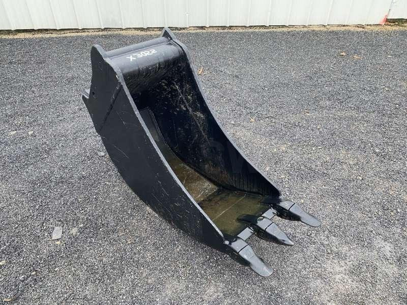 ARDEN EQUIPMENT QA40/QA41-430mm - Godet pour pelle: photos 1 ARDEN EQUIPMENT QA40/QA41-430mm - Godet pour pelle: photos 1