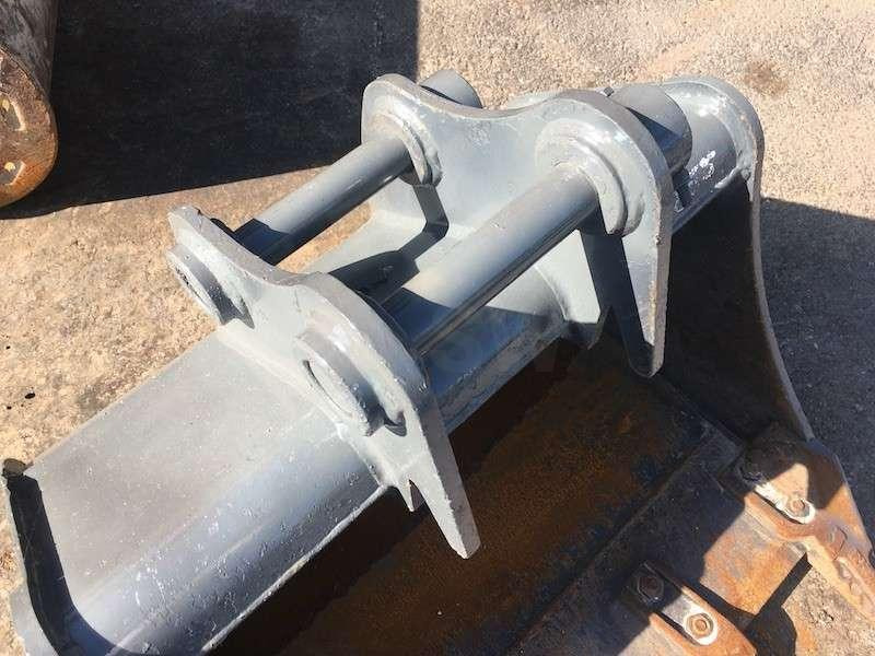 600mm - Axes 35mm - Autre matériel: photos 4 600mm - Axes 35mm - Autre matériel: photos 4