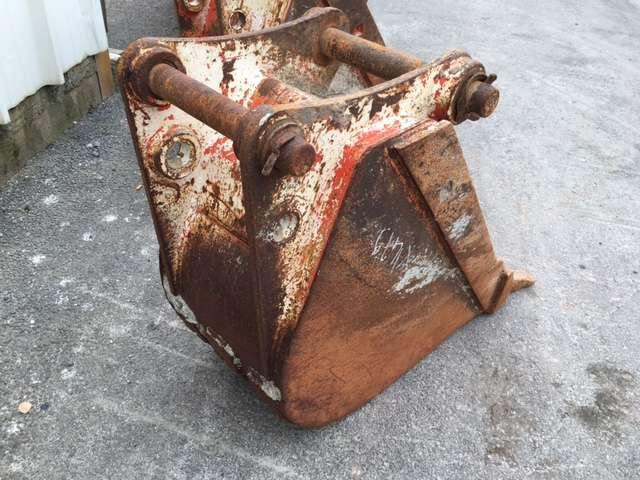 CATERPILLAR 450mm - Tractopelle - Godet pour pelle: photos 4 CATERPILLAR 450mm - Tractopelle - Godet pour pelle: photos 4