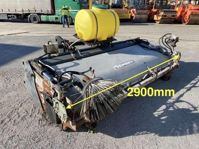 EMILY 2900mm - Attache Chargeurs CATERPILLAR / VOLVO - Brosse: photos 1 EMILY 2900mm - Attache Chargeurs CATERPILLAR / VOLVO - Brosse: photos 1