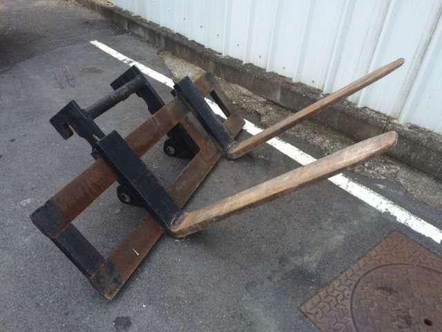 Attache rapide - Fourches: photos 1 Attache rapide - Fourches: photos 1