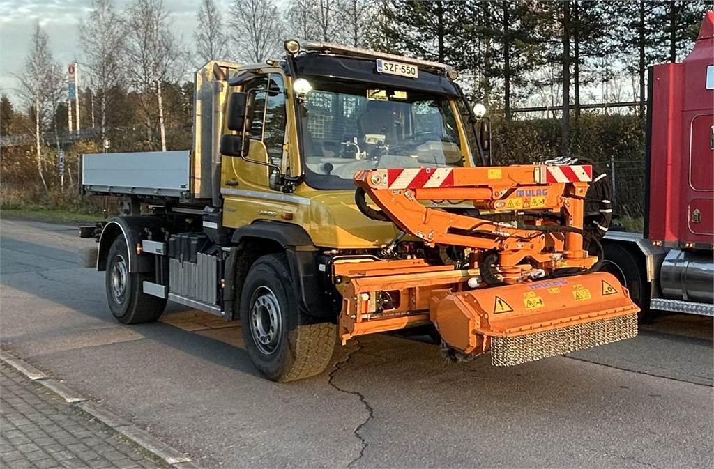 Mercedes-Benz UNIMOG U530/3900 - Véhicule de voirie/ Spécial: photos 3 Mercedes-Benz UNIMOG U530/3900 - Véhicule de voirie/ Spécial: photos 3