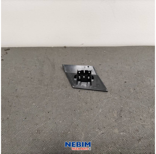 Volvo Volvo - 21413775 - Deksel - Pièces de rechange: photos 2 Volvo Volvo - 21413775 - Deksel - Pièces de rechange: photos 2