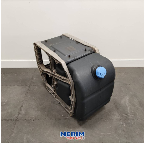 Volvo Volvo - 23251720 - Adblue tank 100ltr - Pièces de rechange pour Camion: photos 1 Volvo Volvo - 23251720 - Adblue tank 100ltr - Pièces de rechange pour Camion: photos 1