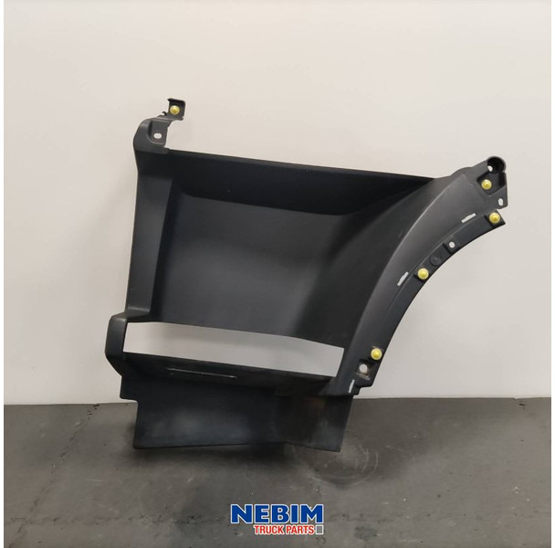 Volvo Volvo - 82136982 - Instapbak onder FH4 links - Pièces de rechange pour Camion: photos 1 Volvo Volvo - 82136982 - Instapbak onder FH4 links - Pièces de rechange pour Camion: photos 1