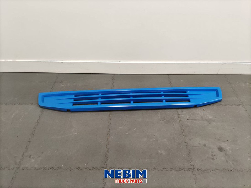 Volvo Volvo - 82208512 - Treeplank FH4 boven compleet - Pièces de rechange: photos 1 Volvo Volvo - 82208512 - Treeplank FH4 boven compleet - Pièces de rechange: photos 1