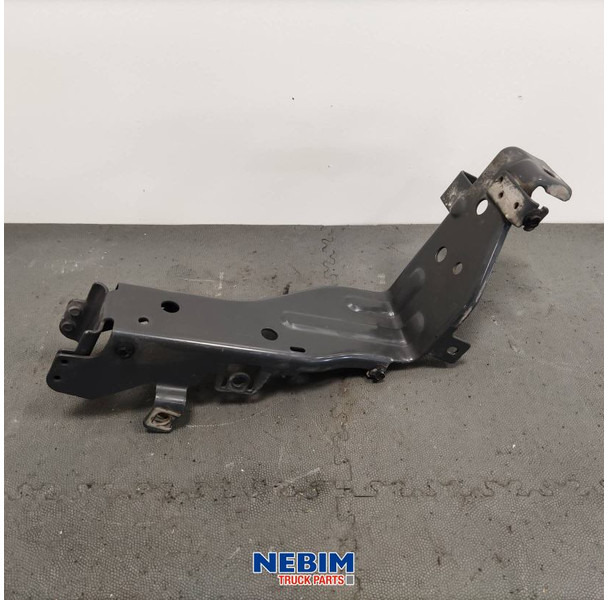 Volvo Volvo - 84058023 - Steun koplamp rechts - Pièces de rechange pour Camion: photos 1 Volvo Volvo - 84058023 - Steun koplamp rechts - Pièces de rechange pour Camion: photos 1