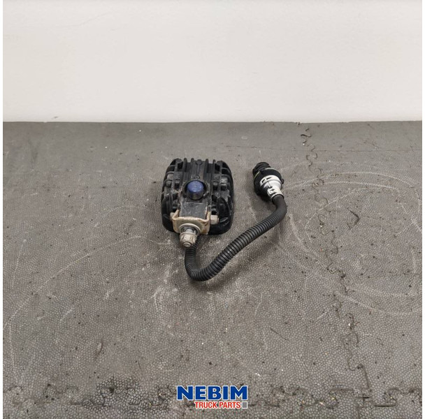 Volvo Volvo - 84216348 - Werklamp LED - Pièces de rechange pour Camion: photos 2 Volvo Volvo - 84216348 - Werklamp LED - Pièces de rechange pour Camion: photos 2