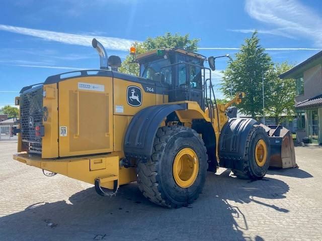 John Deere 744 P MIETE / RENTAL (12002125) - Chargeuse sur pneus: photos 5 John Deere 744 P MIETE / RENTAL (12002125) - Chargeuse sur pneus: photos 5