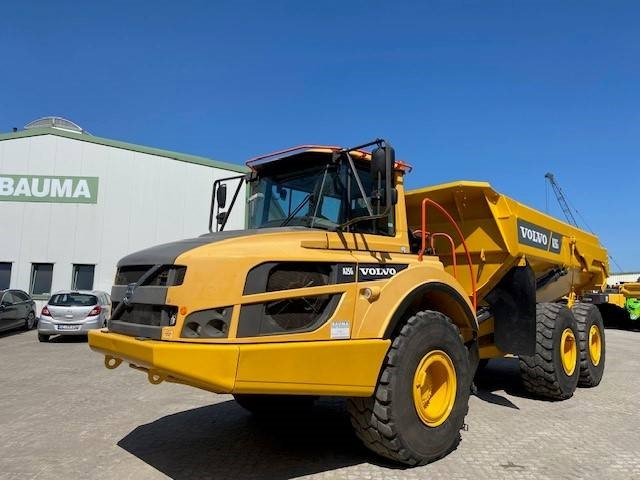 Volvo A 25 G MIETE / RENTAL (12000739) - Tombereau articulé: photos 1 Volvo A 25 G MIETE / RENTAL (12000739) - Tombereau articulé: photos 1