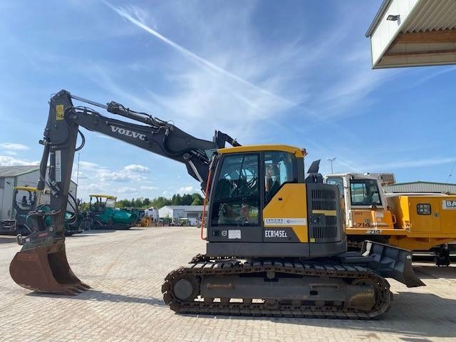 Volvo ECR 145 E L MIETE / RENTAL (12001048) - Pelle sur chenille: photos 2 Volvo ECR 145 E L MIETE / RENTAL (12001048) - Pelle sur chenille: photos 2