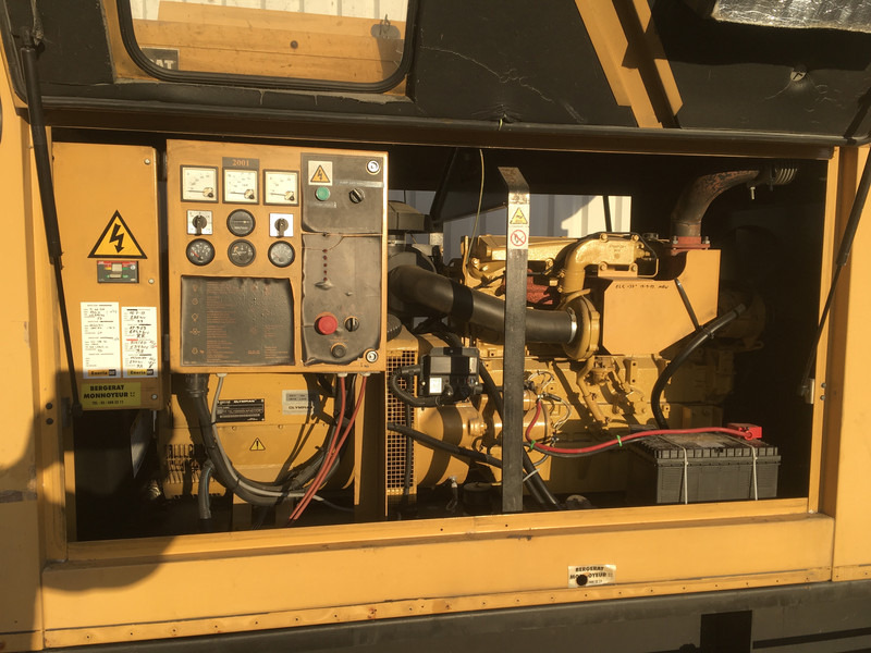 Caterpillar OLYMPIAN GEP110 GENERATOR 110KVA USED - Groupe électrogène: photos 1 Caterpillar OLYMPIAN GEP110 GENERATOR 110KVA USED - Groupe électrogène: photos 1