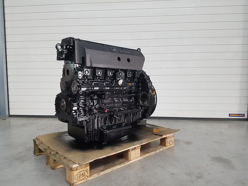 Mercedes-Benz OM 906.991 LONGBLOCK - Engins de chantier: photos 2 Mercedes-Benz OM 906.991 LONGBLOCK - Engins de chantier: photos 2