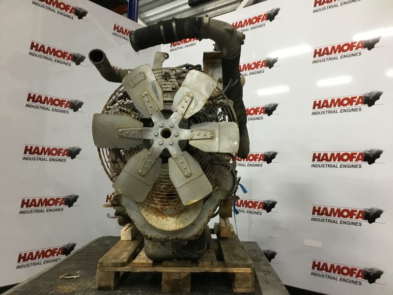 Komatsu S6D125-1 USED - Moteur: photos 4 Komatsu S6D125-1 USED - Moteur: photos 4