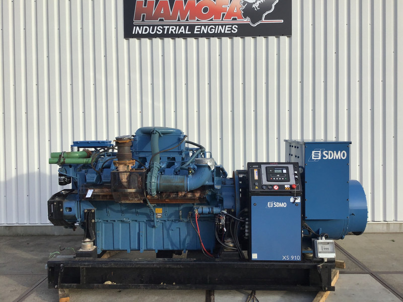 MTU 16V2000 GENERATOR 900KVA USED - Groupe électrogène: photos 2 MTU 16V2000 GENERATOR 900KVA USED - Groupe électrogène: photos 2