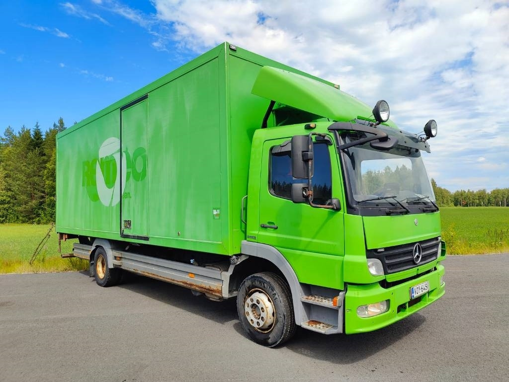 Mercedes-Benz Atego 1224 - Camion fourgon: photos 2 Mercedes-Benz Atego 1224 - Camion fourgon: photos 2