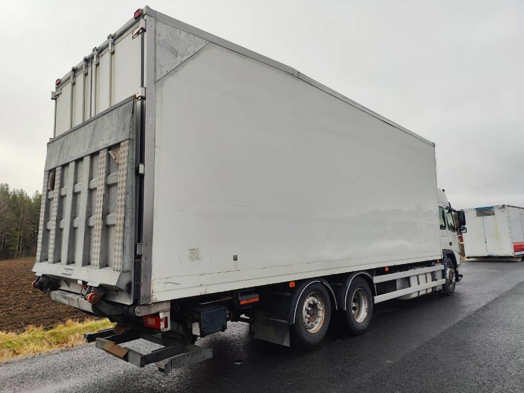 Volvo FM 13 - Camion fourgon: photos 3 Volvo FM 13 - Camion fourgon: photos 3