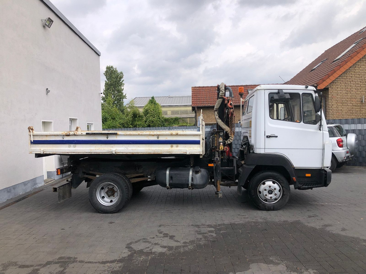 Mercedes-Benz 814 EcoPower, Kran - Utilitaire benne: photos 4 Mercedes-Benz 814 EcoPower, Kran - Utilitaire benne: photos 4