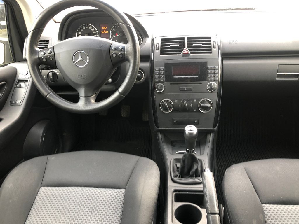 Voiture Mercedes-Benz A 150 A -Klasse A 150: photos 11