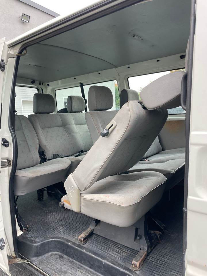 Transport de personnes Volkswagen T4 Caravelle 2,5 TDI 75kW syncro lang, 9-Sitzer: photos 16