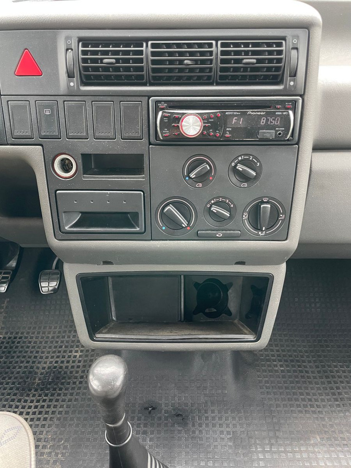 Transport de personnes Volkswagen T4 Caravelle 2,5 TDI 75kW syncro lang, 9-Sitzer: photos 21