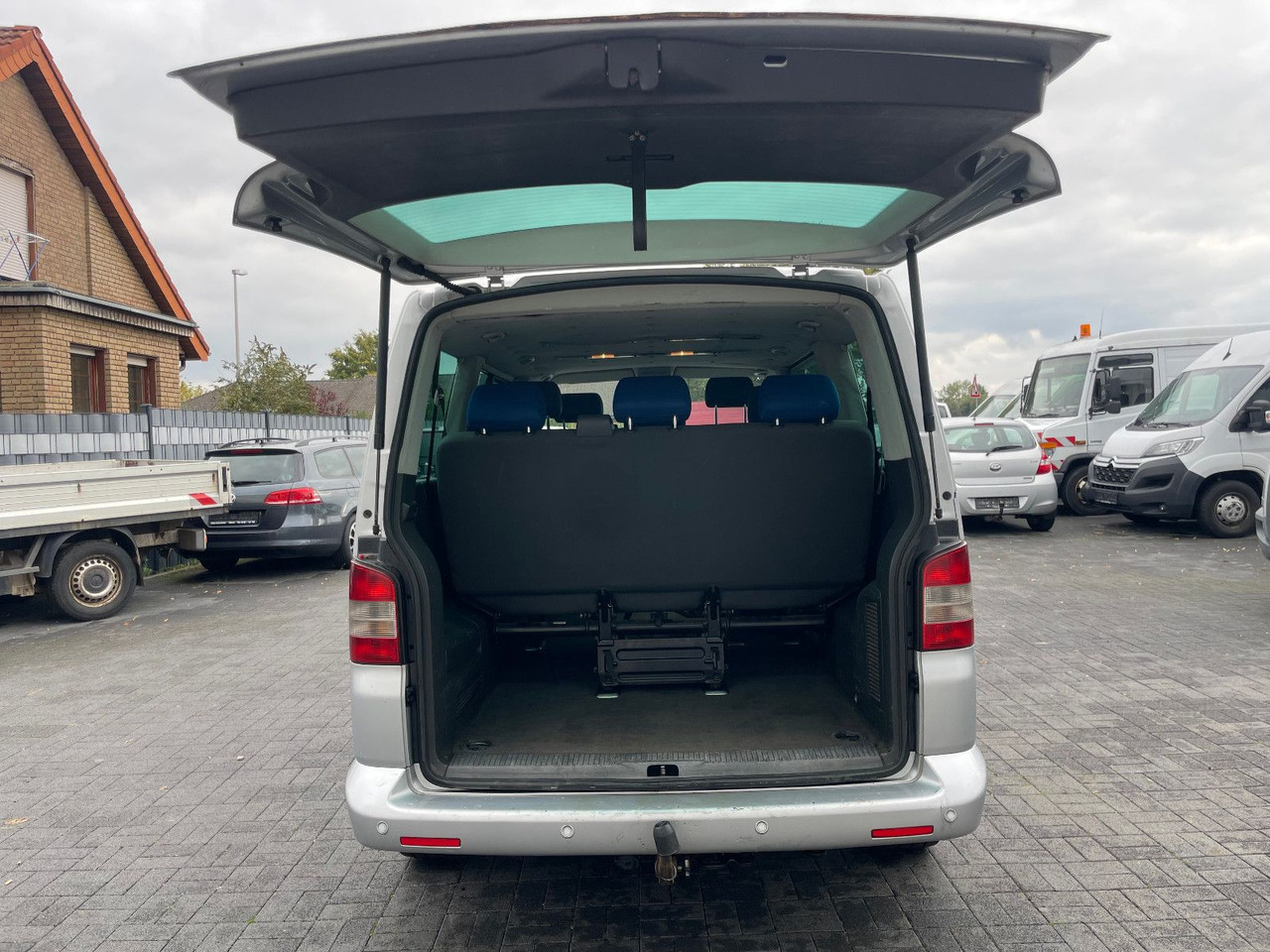 Volkswagen T5 2.5 TDi Caravelle 4Motion 8-Sitzer en leasing occasion Volkswagen T5 2.5 TDi Caravelle 4Motion 8-Sitzer: photos 18