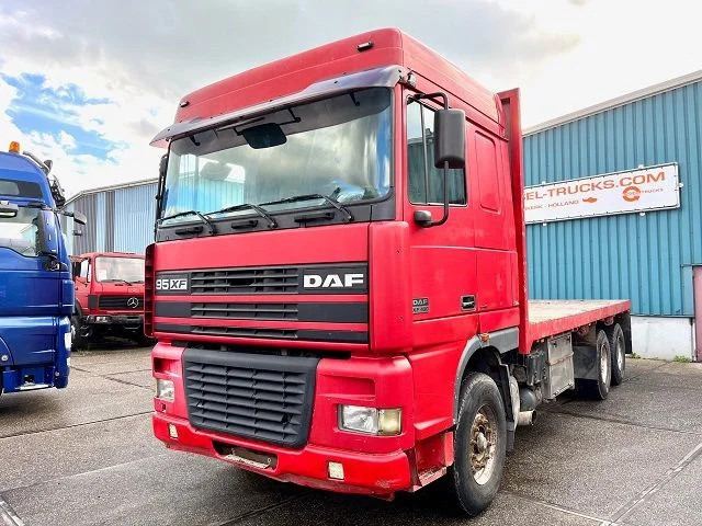 DAF 95-430XF SPACECAB 6x4 FULL STEEL WITH OPEN BODY (EURO 3 / 9.000 KG. FRONT AXLE / FULL STEEL SUSPENSION / REDUCTION AXLES / ZF16 - Camion plateau: photos 1 DAF 95-430XF SPACECAB 6x4 FULL STEEL WITH OPEN BODY (EURO 3 / 9.000 KG. FRONT AXLE / FULL STEEL SUSPENSION / REDUCTION AXLES / ZF16 - Camion plateau: photos 1