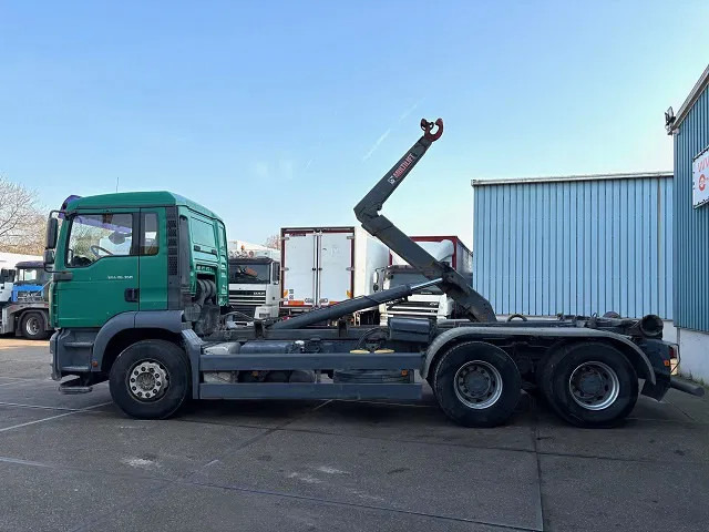 MAN TGA 26.360BB 6x4 FULL STEEL MULTILIFT HOOK-ARM (ZF16 MANUAL GEARBOX / FULL STEEL SUSPENSION / REDUCTION AXLES / AIRCONDITIONING) - Camion ampliroll: photos 5 MAN TGA 26.360BB 6x4 FULL STEEL MULTILIFT HOOK-ARM (ZF16 MANUAL GEARBOX / FULL STEEL SUSPENSION / REDUCTION AXLES / AIRCONDITIONING) - Camion ampliroll: photos 5