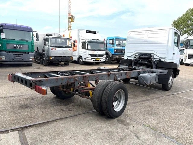 Mercedes-Benz LK 914 4x2 FULL STEEL CHASSIS (6-CILINDER / MANUAL GEARBOX / FULL STEEL SUSPENSION) - Châssis cabine: photos 3 Mercedes-Benz LK 914 4x2 FULL STEEL CHASSIS (6-CILINDER / MANUAL GEARBOX / FULL STEEL SUSPENSION) - Châssis cabine: photos 3