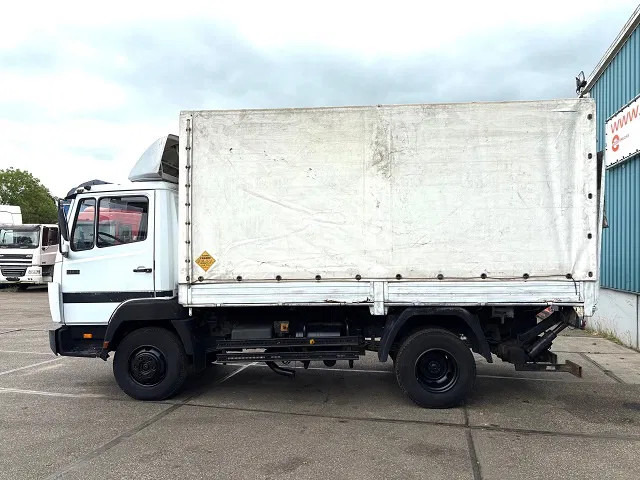 Mercedes-Benz LK 914 (6-CILINDER) WITH TENT BOX (MANUAL GEARBOX / FULL STEEL SUSPENSION / LOADING PLATFORM) - Camion à rideaux coulissants: photos 5 Mercedes-Benz LK 914 (6-CILINDER) WITH TENT BOX (MANUAL GEARBOX / FULL STEEL SUSPENSION / LOADING PLATFORM) - Camion à rideaux coulissants: photos 5