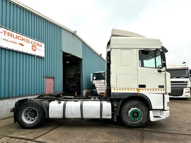 DAF 95.430 XF SPACECAB (EURO 2 / ZF16 MANUAL GEARBOX / ZF-INTARDER / AIRCONDITIONING) - Tracteur routier: photos 5 DAF 95.430 XF SPACECAB (EURO 2 / ZF16 MANUAL GEARBOX / ZF-INTARDER / AIRCONDITIONING) - Tracteur routier: photos 5