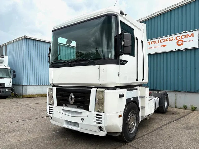 Renault Magnum 440 E-TECH 4x2 (ZF16 MANUAL GEARBOX / RETARDER / REDUCTION AXLE / AIRCONDITIONING) - Tracteur routier: photos 1 Renault Magnum 440 E-TECH 4x2 (ZF16 MANUAL GEARBOX / RETARDER / REDUCTION AXLE / AIRCONDITIONING) - Tracteur routier: photos 1