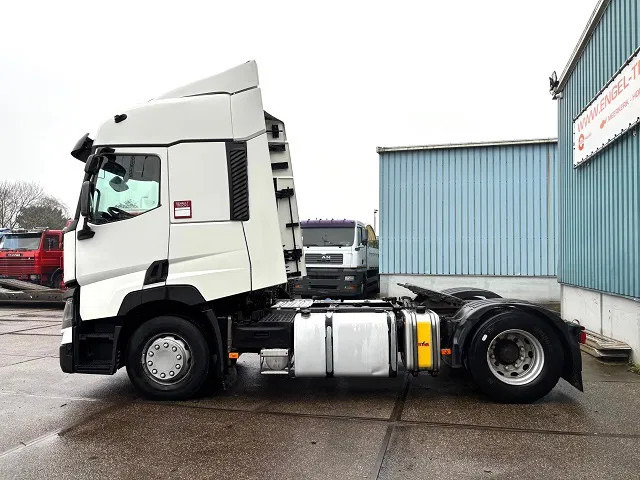 Renault T460 HIGH ROOF 4x2 (EURO 6 / AUTOMATIC GEARBOX / VBI-BRAKE / HYDRAULIC KIT / FRIDGE / AIRCONDITIONING) - Tracteur routier: photos 5 Renault T460 HIGH ROOF 4x2 (EURO 6 / AUTOMATIC GEARBOX / VBI-BRAKE / HYDRAULIC KIT / FRIDGE / AIRCONDITIONING) - Tracteur routier: photos 5