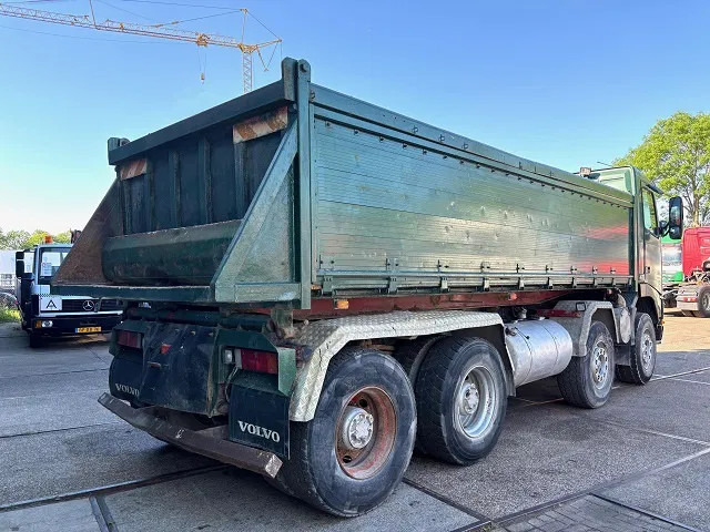 Volvo FH 12.420 8x4 FULL STEEL KIPPER (12+2 GEARS MANUAL GEARBOX / FULL STEEL SUSPENSION / REDUCTION AXLES / VEB-ENGINE BRAKE) - Camion benne: photos 3 Volvo FH 12.420 8x4 FULL STEEL KIPPER (12+2 GEARS MANUAL GEARBOX / FULL STEEL SUSPENSION / REDUCTION AXLES / VEB-ENGINE BRAKE) - Camion benne: photos 3