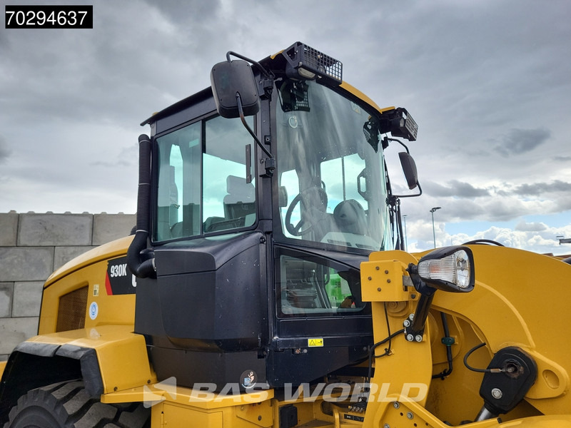Chargeuse sur pneus Caterpillar 930 K BUCKET + FORKS: photos 10