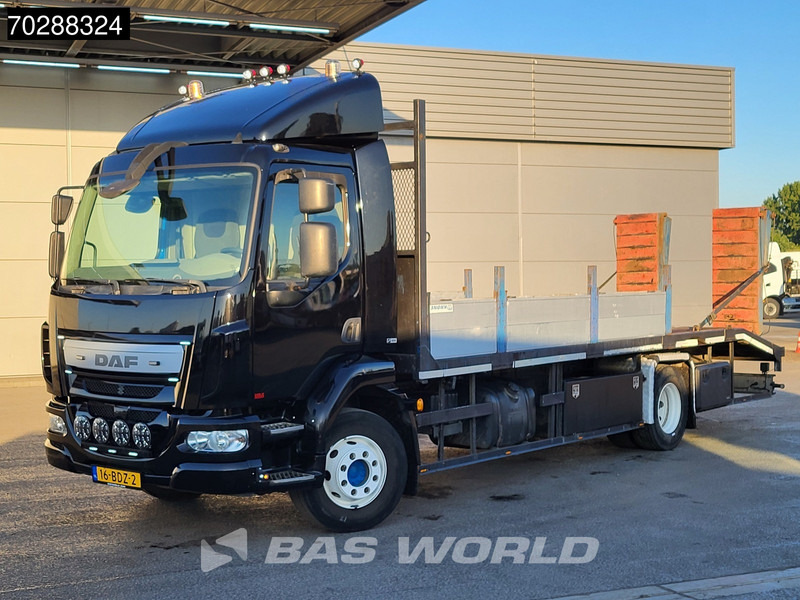 DAF LF 180 4X2 14t NL-Truck Machine transporter Oprijwagen Hydraulic ramps Euro 6 - Camion porte-voitures: photos 3 DAF LF 180 4X2 14t NL-Truck Machine transporter Oprijwagen Hydraulic ramps Euro 6 - Camion porte-voitures: photos 3