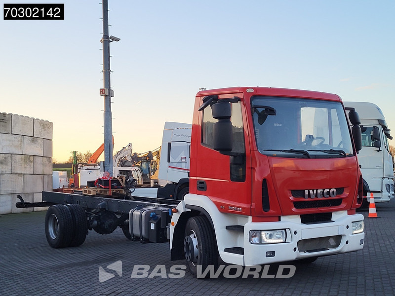 Iveco Eurocargo 160E320 4X2 NEW! 16T chassis 2016 production Euro 6 - Châssis cabine: photos 3 Iveco Eurocargo 160E320 4X2 NEW! 16T chassis 2016 production Euro 6 - Châssis cabine: photos 3