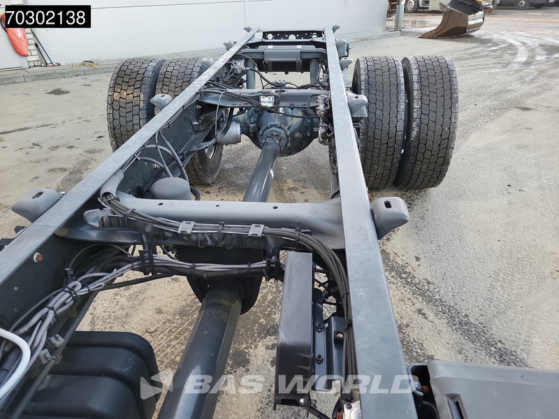 Châssis cabine neuf Iveco Eurocargo 180E280 4X2 NEW! 18T chassis 2018 production Euro 6: photos 12 Châssis cabine neuf Iveco Eurocargo 180E280 4X2 NEW! 18T chassis 2018 production Euro 6: photos 12