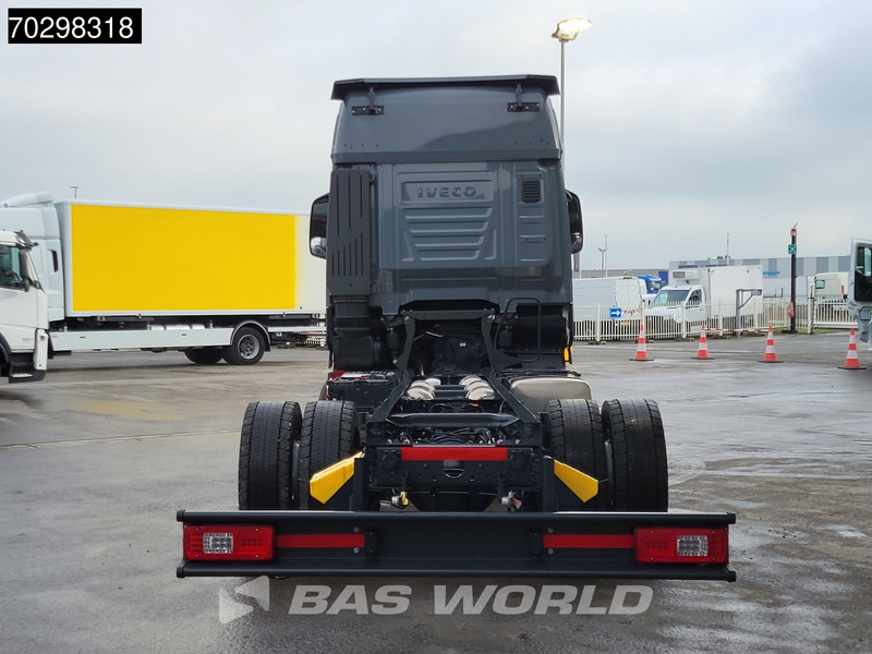 Iveco S-Way 460 4X2 NEW! Chassis FULL AIR ACC LED Euro 6 - Châssis cabine: photos 3 Iveco S-Way 460 4X2 NEW! Chassis FULL AIR ACC LED Euro 6 - Châssis cabine: photos 3