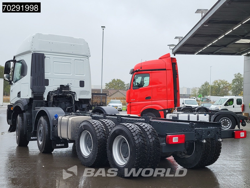 Iveco T-Way 510 8X4 NEW! Retarder Steelsuspension Big-Axle LED Euro 6 - Châssis cabine: photos 2 Iveco T-Way 510 8X4 NEW! Retarder Steelsuspension Big-Axle LED Euro 6 - Châssis cabine: photos 2
