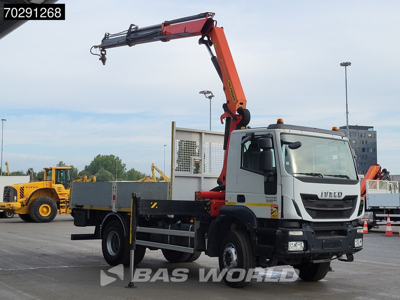 Iveco Trakker 310 4X2 Palfinger PK14002 EH Crane Kran Rotator Steelsuspension Big-Axle Manual Euro 6 - Camion plateau, Camion grue: photos 3 Iveco Trakker 310 4X2 Palfinger PK14002 EH Crane Kran Rotator Steelsuspension Big-Axle Manual Euro 6 - Camion plateau, Camion grue: photos 3