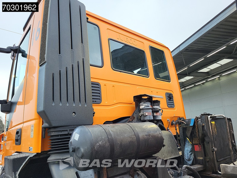 Iveco Trakker 410 6X4 5m3 Meiller 3-way tipper Lift+Steering axle Big-Axle Euro 5 - Camion benne: photos 3 Iveco Trakker 410 6X4 5m3 Meiller 3-way tipper Lift+Steering axle Big-Axle Euro 5 - Camion benne: photos 3