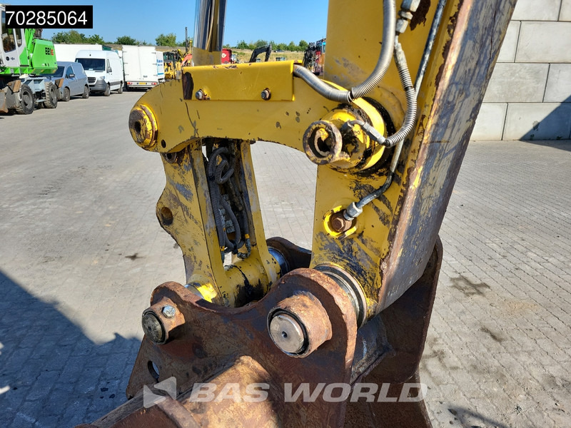 Pelle sur pneus Komatsu PW148 -8: photos 13