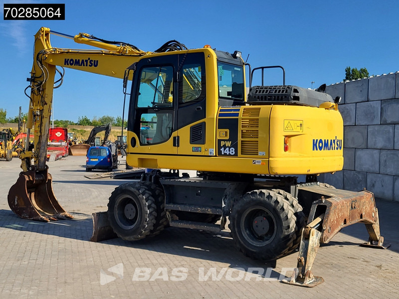 Pelle sur pneus Komatsu PW148 -8: photos 5