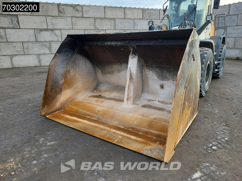 Chargeuse sur pneus Liebherr L538 High Tip Bucket: photos 19 Chargeuse sur pneus Liebherr L538 High Tip Bucket: photos 19