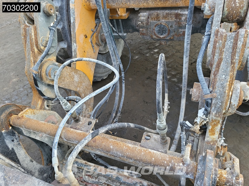 Chargeuse sur pneus Liebherr L538 High Tip Bucket: photos 16 Chargeuse sur pneus Liebherr L538 High Tip Bucket: photos 16