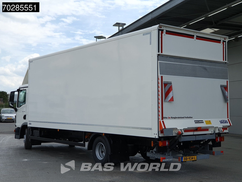 MAN TGL 12.250 4X2 2024 registration NL Truck 12tonner Ladebordwand Automatic Euro 6 - Camion fourgon: photos 2 MAN TGL 12.250 4X2 2024 registration NL Truck 12tonner Ladebordwand Automatic Euro 6 - Camion fourgon: photos 2