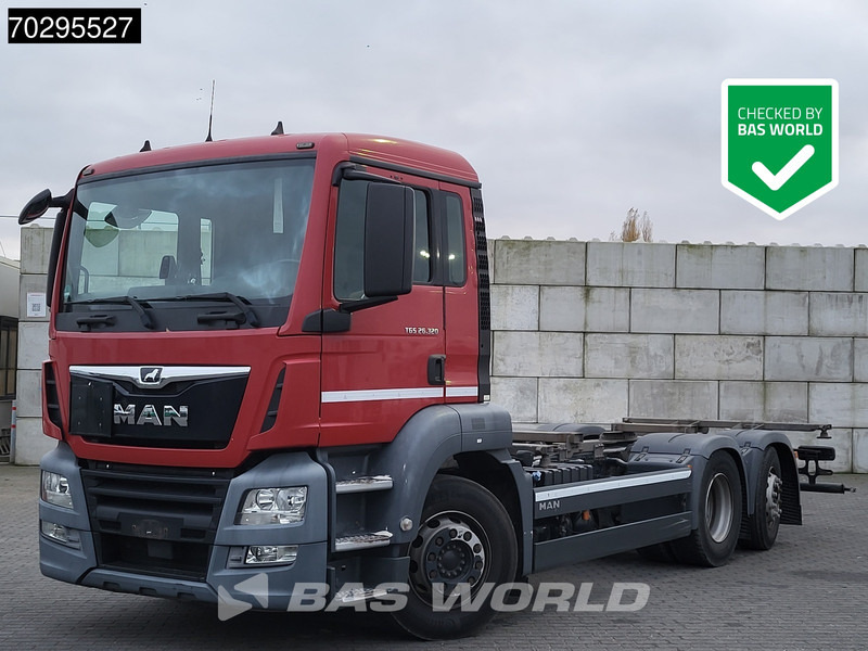 MAN TGS 26.320 TGS 6X2 ADR BDF Lift + Steering Axle Euro 6 - Camion porte-conteneur/ Caisse mobile: photos 1 MAN TGS 26.320 TGS 6X2 ADR BDF Lift + Steering Axle Euro 6 - Camion porte-conteneur/ Caisse mobile: photos 1